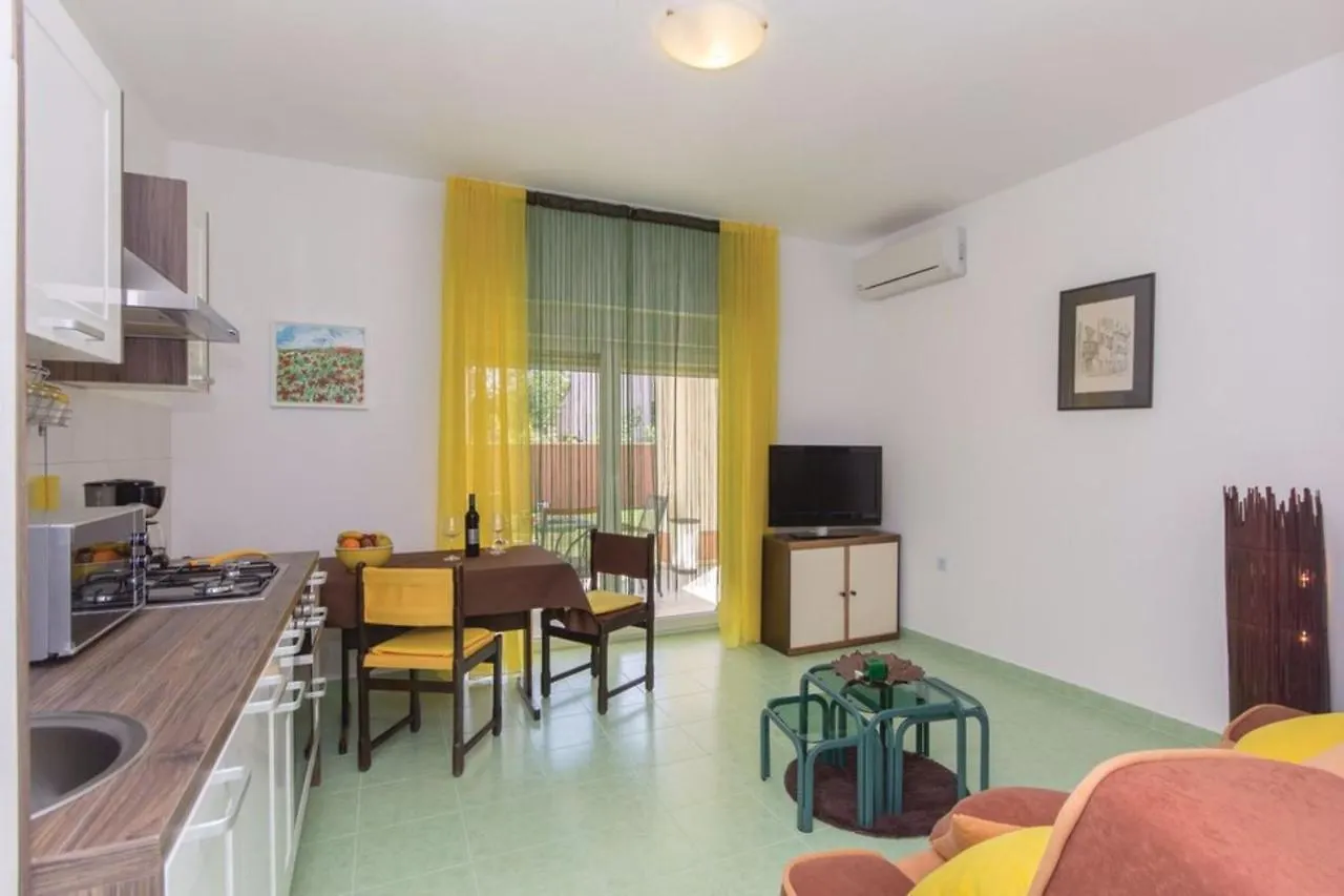 Apartment In Pula - Istrien 43382